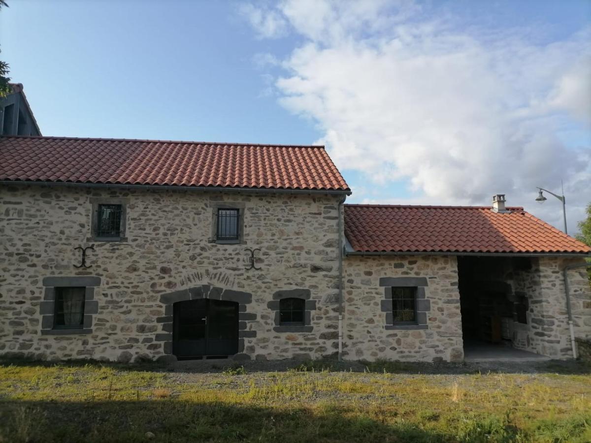 Relais Du Lac De La Truyere Anglards de Saint Flour Luaran gambar